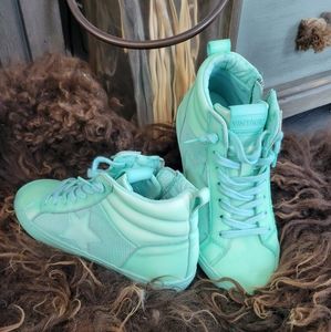 Vintage Havana NWOB size 7 dip dye mint high-top sneakers